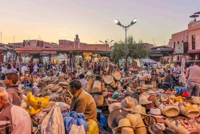 Viaje de 8 días y 7 noches desde Marrakech al Desierto del Sahara Merzouga Marruecos