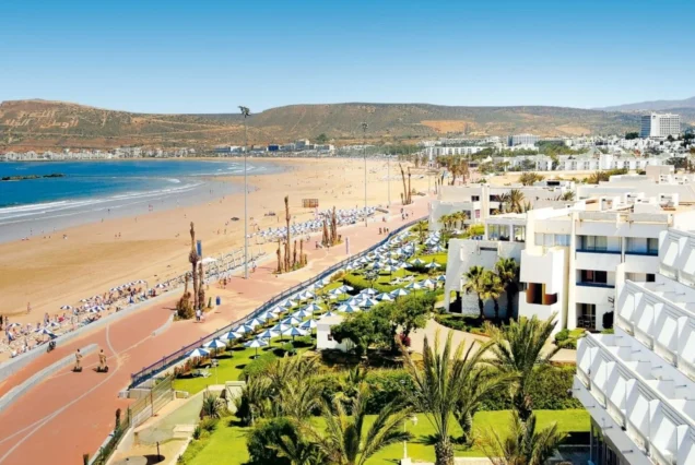 Tour 4 días desde Agadir a Fez vía desierto Merzouga