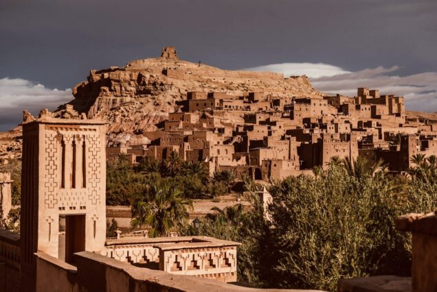 viaje de 4 días y 3 noches al desierto de Merzouga y las cascadas de Ouzoud.