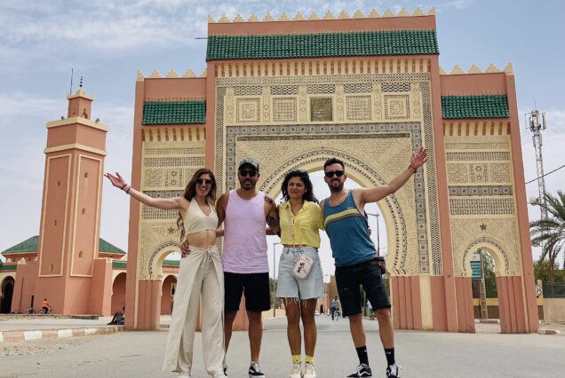 Excursión de 3 días Marrakech a Cascadas de Ouzoud y Desierto