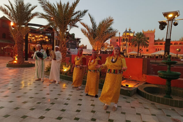 Cena y espectáculo de fantasía en Chez Ali, Marrakech