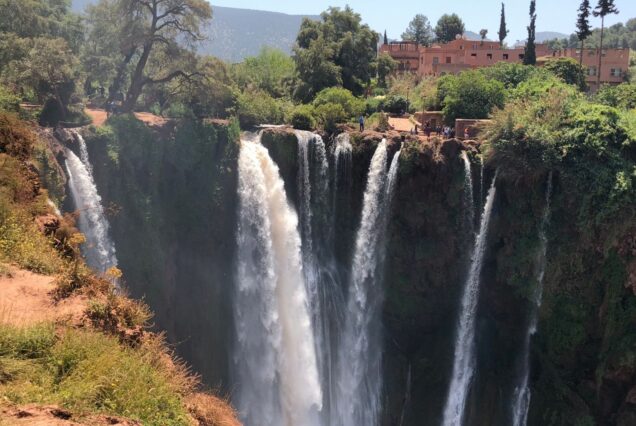 Excursión de 1 día desde Marrakech a las Cascadas de Ouzoud