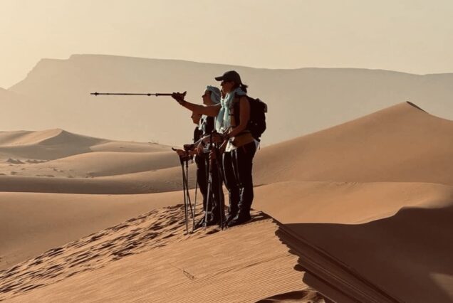 Trekking y Senderismo en el Desierto: Aventura en dunas Sahara