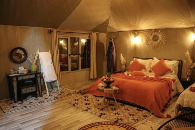 Excursión de 3 días Marrakech a Cascadas de Ouzoud y Desierto