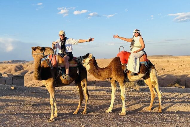 Viajes y experiencias románticas al Desierto Marruecos en pareja