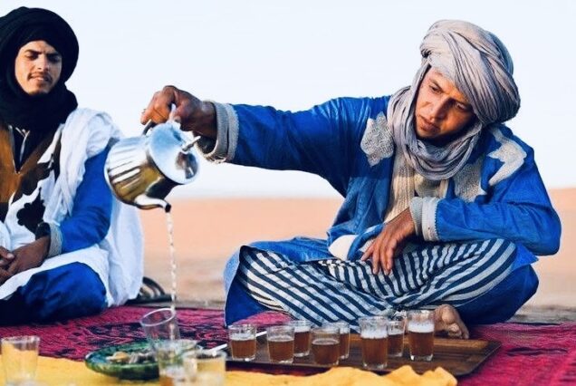 Trekking y Senderismo en el Desierto: Aventura en dunas Sahara