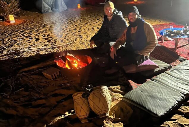 Trekking y Senderismo en el Desierto: Aventura en dunas Sahara