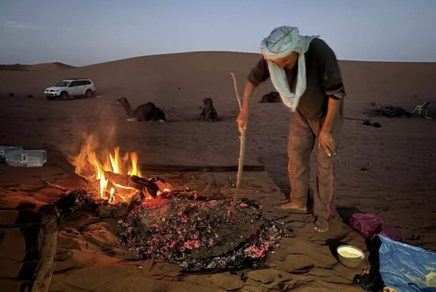 Trekking y Senderismo en el Desierto: Aventura en dunas Sahara