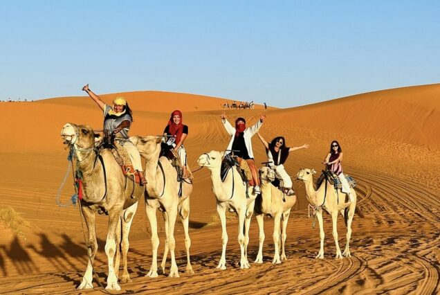 Tour de 8 días y 7 noches desde Marrakech al Desierto del Sáhara y la Costa Atlántica de Essaouira