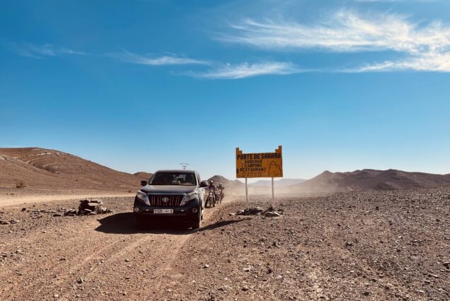 alquiler de coches con conductor (chófer) en Marruecos