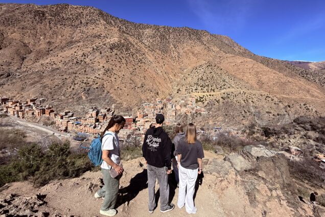 Excursión de 1 Día al Valle de Ourika y las Cascadas de Setti Fatma desde Marrakech