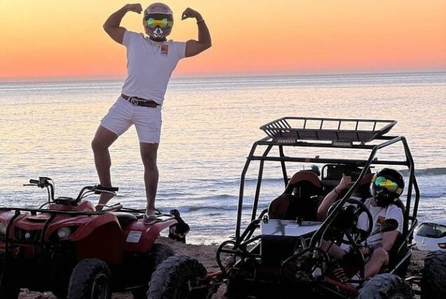 tour de 8 días y 7 noches que recorre Essaouira, Taghazout, Agadir y el Valle del Paraíso