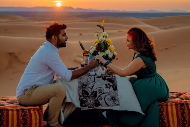 Viaje para la Entrega del Anillo y Escapada Romántica a Marruecos