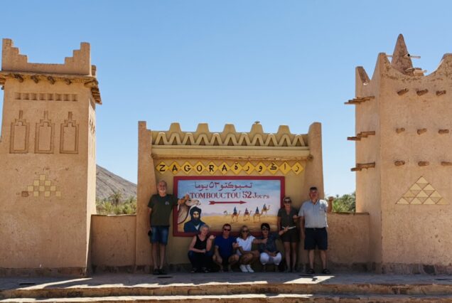 Marrakech, Ait Ben Haddou, Foum Zguid, Erg Chegaga, Zagora, Ouzina, Merzouga, Erfoud, Gargantas del Todra, Valle del Dades, Ouarzazate.