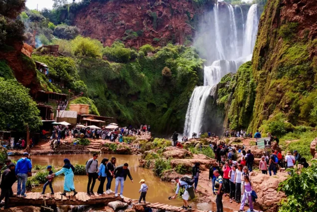 Excursión 4 días Cascadas Ouzoud y desierto de Marrakech a Fez
